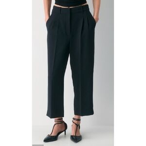 Aritzia Black Cropped Pants